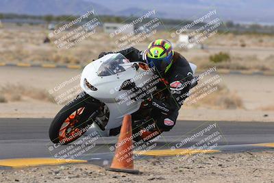 media/Dec-17-2022-SoCal Trackdays (Sat) [[224abd9271]]/Turn 9 Inside (1pm)/